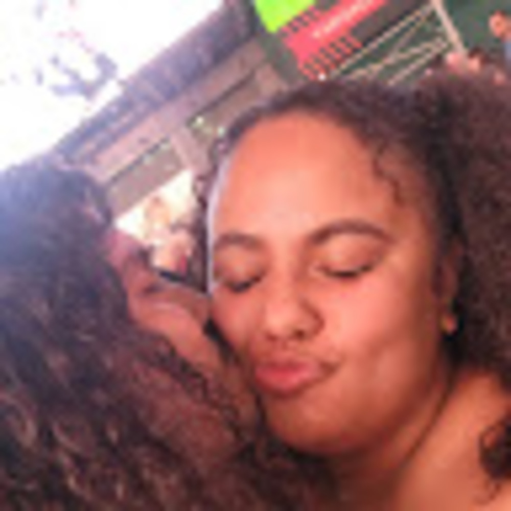 Meet your Posher, Jocelyn